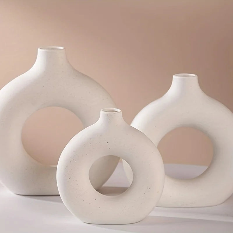 White/Beige Ceramic Vase